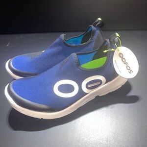 Oofos OOmg Men Blue Slip-On sport Shoes NWT 9.5